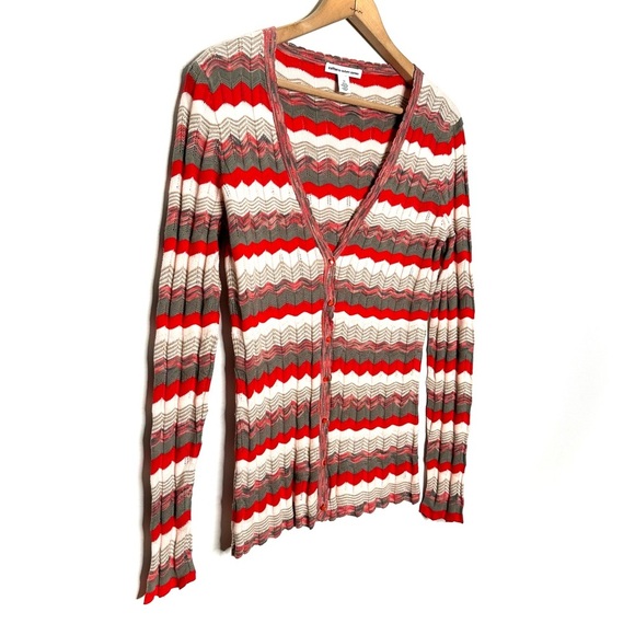 Cotton By Autumn Cashmere | Chevron Stripe V-neck Cardigan Sweater - Picture 2 of 5